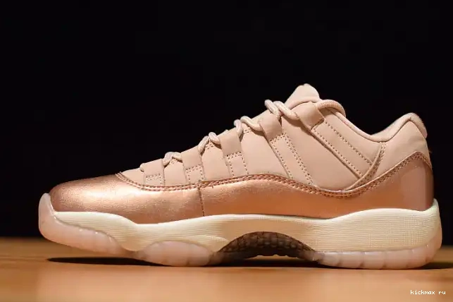 Rep MAX Rose Air Jordan GS Low Gold 11 AH7860-105 0606